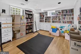 7313 Lynnhurst St, Chevy Chase, MD 20815 - Photo 15