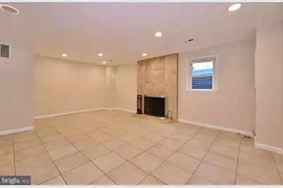10231 Arizona #51, Bethesda, MD 20817 - Photo 25