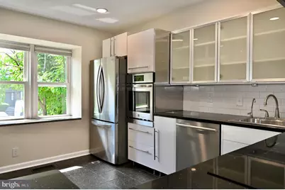 10231 Arizona #51, Bethesda, MD 20817 - Photo 13