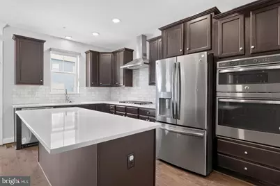 12241 Bluffwood Terrace, Clarksburg, MD 20871 - Photo 19