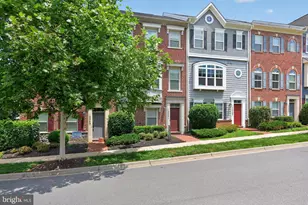 12241 Bluffwood Ter, Clarksburg, MD 20871 - Photo 3