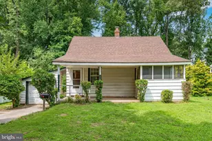 733 Anderson Ave, Rockville, MD 20850 - Photo 1
