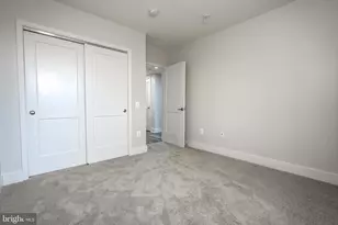 19520 Village Walk Dr, Montgomery Village, MD 20886 - Photo 3