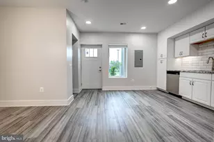 19520 Village Walk Dr, Montgomery Village, MD 20886 - Photo 13