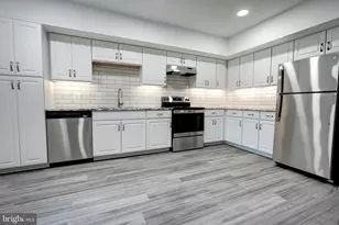 19520 Village Walk Dr, Montgomery Village, MD 20886 - Photo 15