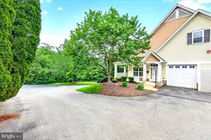 9714 Winery Ct, Gaithersburg, MD 20879 - Photo 29