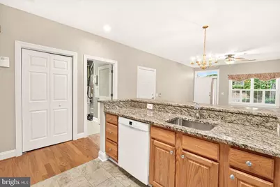 9714 Winery Court #9714, Gaithersburg, MD 20879 - Photo 7