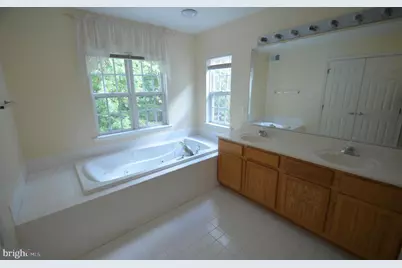 325 Winter Walk Drive, Gaithersburg, MD 20878 - Photo 31