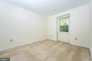6705 Surreywood Ln, Bethesda, MD 20817 - Photo 19