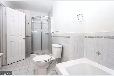 6705 Surreywood Lane, Bethesda, MD 20817 - Photo 17