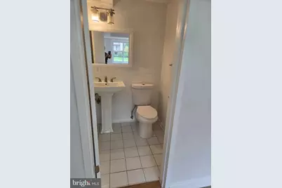 7420 Lakeview Dr #W103, Bethesda, MD 20817 - Photo 29