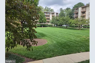 7420 Lakeview Dr #W103, Bethesda, MD 20817 - Photo 39
