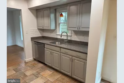 20104 Westerly Avenue, Poolesville, MD 20837 - Photo 9