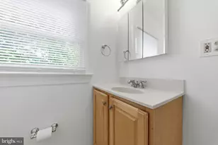 20104 Westerly Ave, Poolesville, MD 20837 - Photo 29