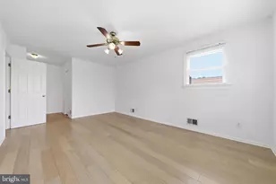 20104 Westerly Ave, Poolesville, MD 20837 - Photo 27