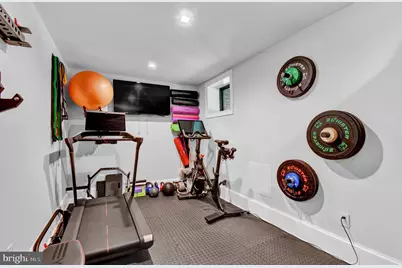 7601 Persimmon Tree Lane, Bethesda, MD 20817 - Photo 31