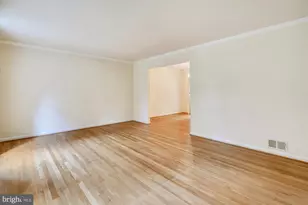 11200 Powder Horn Dr, Potomac, MD 20854 - Photo 17