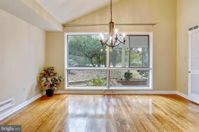 6048 Rossmore Drive, Bethesda, MD 20814 - Photo 5