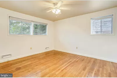 6048 Rossmore Drive, Bethesda, MD 20814 - Photo 9