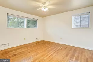 6048 Rossmore Dr, Bethesda, MD 20814 - Photo 9