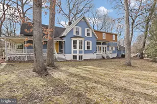 206 Grove Ave, Washington Grove, MD 20880 - Photo 3
