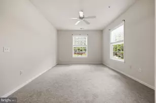 7 Booth St, Gaithersburg, MD 20878 - Photo 33