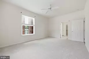 7 Booth St, Gaithersburg, MD 20878 - Photo 35