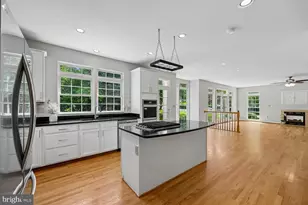 2 Seneca Forest Ct, Germantown, MD 20876 - Photo 25