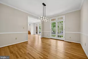 2 Seneca Forest Ct, Germantown, MD 20876 - Photo 17