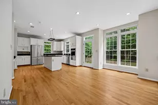2 Seneca Forest Ct, Germantown, MD 20876 - Photo 29