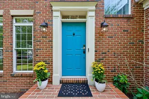 2 Seneca Forest Ct, Germantown, MD 20876 - Photo 3