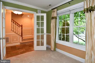 589 Cedar Spring St, Gaithersburg, MD 20877 - Photo 5