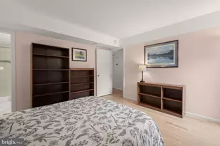 4 Dudley Ct, Bethesda, MD 20814 - Photo 17