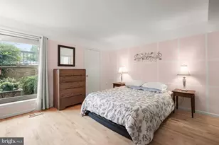 4 Dudley Ct, Bethesda, MD 20814 - Photo 17