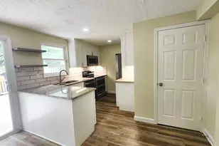 13527 Duhart Rd, Germantown, MD 20874 - Photo 5