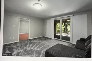 10314 Watkins Mill Dr, Gaithersburg, MD 20886 - Photo 11