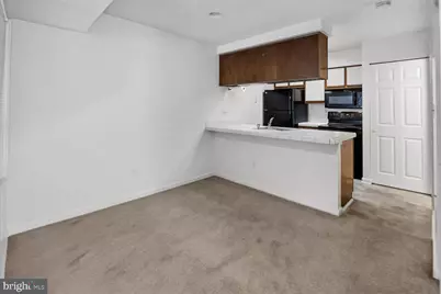 18430 Bishopstone Court #305, Montgomery Village, MD 20886 - Photo 11