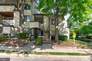 18430 Bishopstone Ct, Montgomery Village, MD 20886 - Photo 3