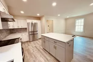 1016 Windrush Ln, Sandy Spring, MD 20860 - Photo 5
