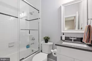 907 Maple Ave, Rockville, MD 20851 - Photo 37
