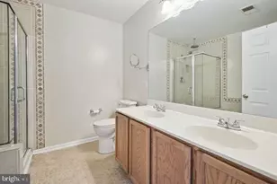 18705 Sparkling Water Dr, Germantown, MD 20874 - Photo 15