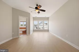 12105 Pond Pine Dr, Clarksburg, MD 20871 - Photo 19