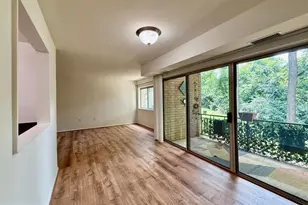 12204 Braxfield Ct, Rockville, MD 20852 - Photo 9