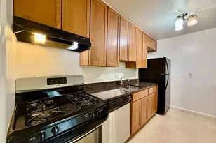 12204 Braxfield Ct, Rockville, MD 20852 - Photo 11