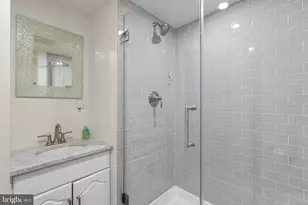 3704 Inverness Dr, Chevy Chase, MD 20815 - Photo 39