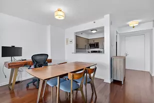 10101 Grosvenor Pl, North Bethesda, MD 20852 - Photo 7