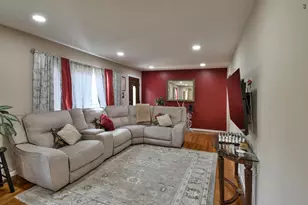 1201 Schindler Dr, Silver Spring, MD 20903 - Photo 3