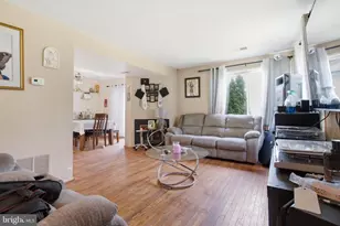 18527 Tarragon Way, Germantown, MD 20874 - Photo 3