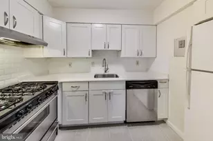 9820 Georgia Ave, Silver Spring, MD 20902 - Photo 9