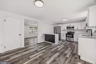 20037 Choctaw Ct, Germantown, MD 20876 - Photo 5